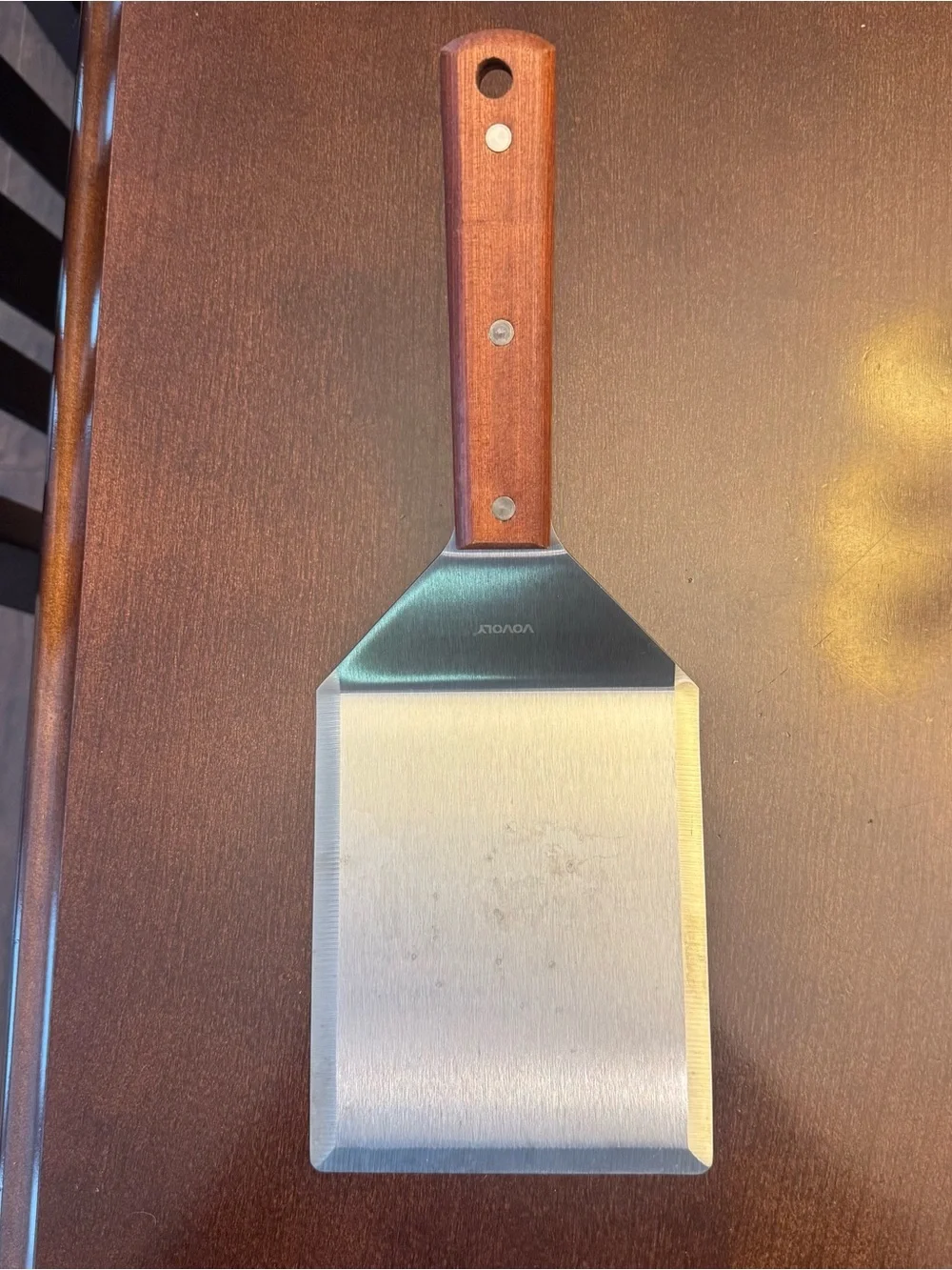 Set of two Blackstone Griddle Utensils - Spatula and Cast Iron burger press